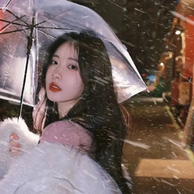 32颗药丸：我姐姐的自杀